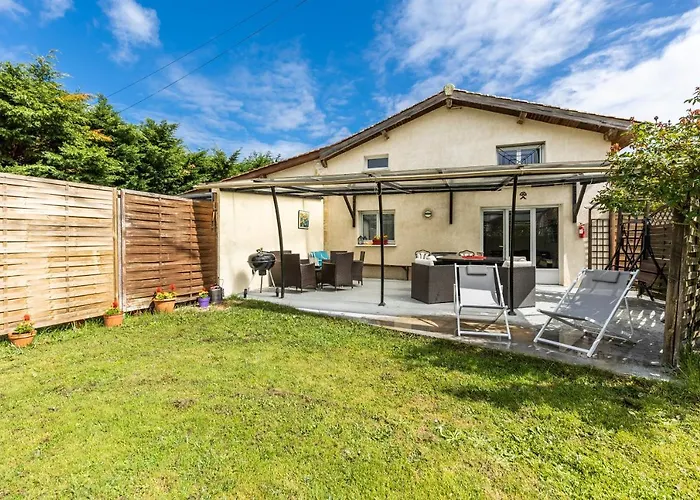 بيت للعطل Senguinous 1 *