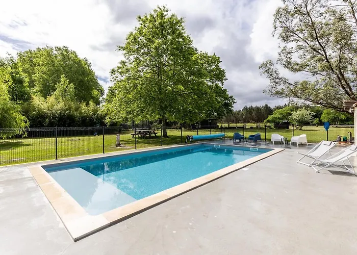 Senguinous 1 بيت للعطل