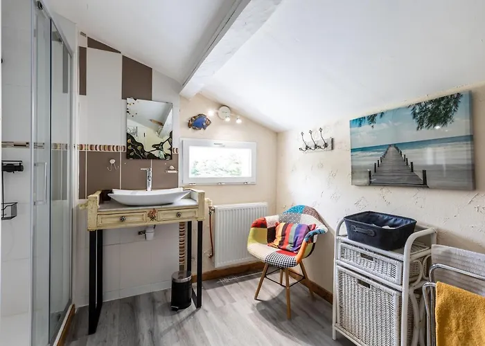 Senguinous 1 بيت للعطل *